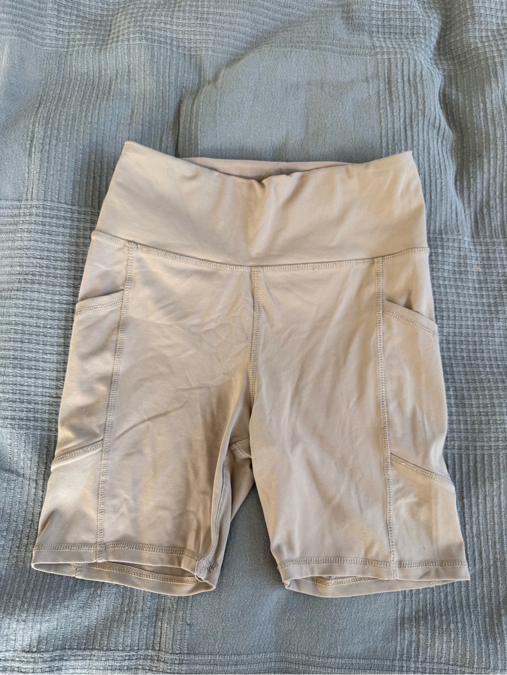 Mono B High-Rise Women's Active Bike Shorts in Light Beige